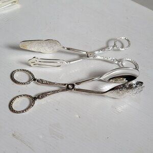 VINTAGE SERVING TONG AND SALAD ORNATE SCISSOR SILVER SP EP ZINC ALLOY, SET OF 2